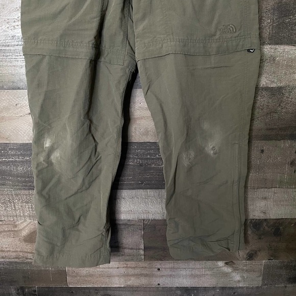 SOLD North Face Paramount Peak Convertible Pants - Picture 3 of 6